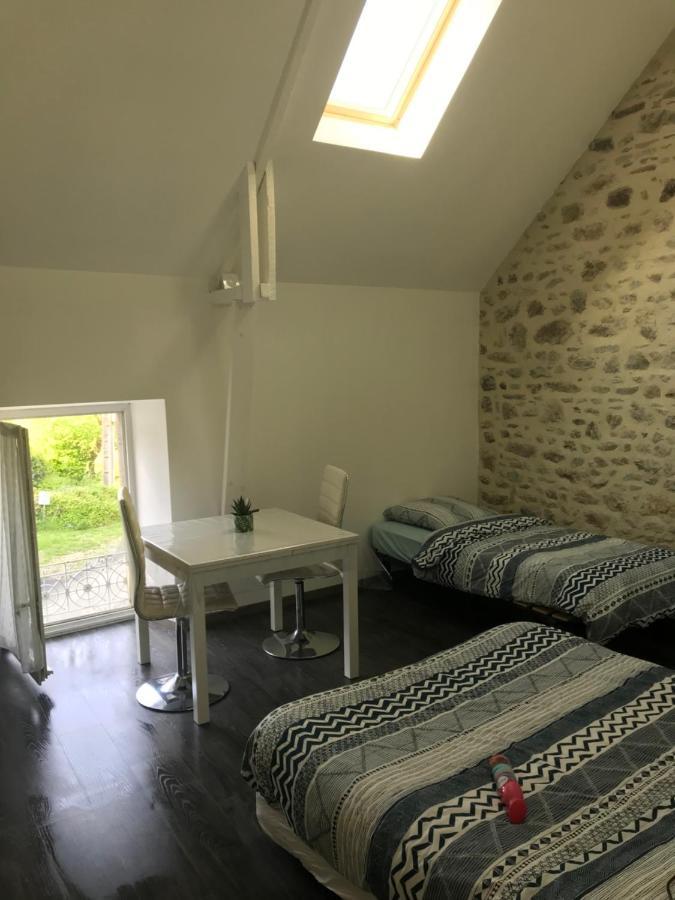 Chez Natacha Et Adrien Apartment Regneville-sur-Mer ภายนอก รูปภาพ